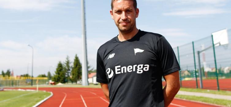 Adam Owen worked as head coach at Lechia Gdansk from June 2017 to March 2018