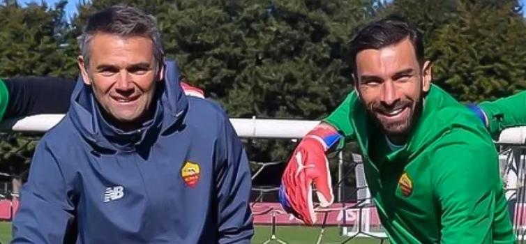 Nuno Santos (left) with Roma goalkeeper Rui Patricio