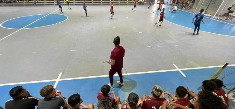 Manuel Sanchez on the sideline for a River Plate futsal match