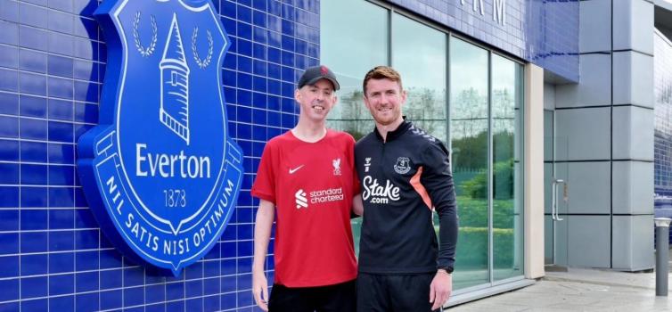 Jack Dowling with his brother Tom, who was diagnosed with terminal cancer last year