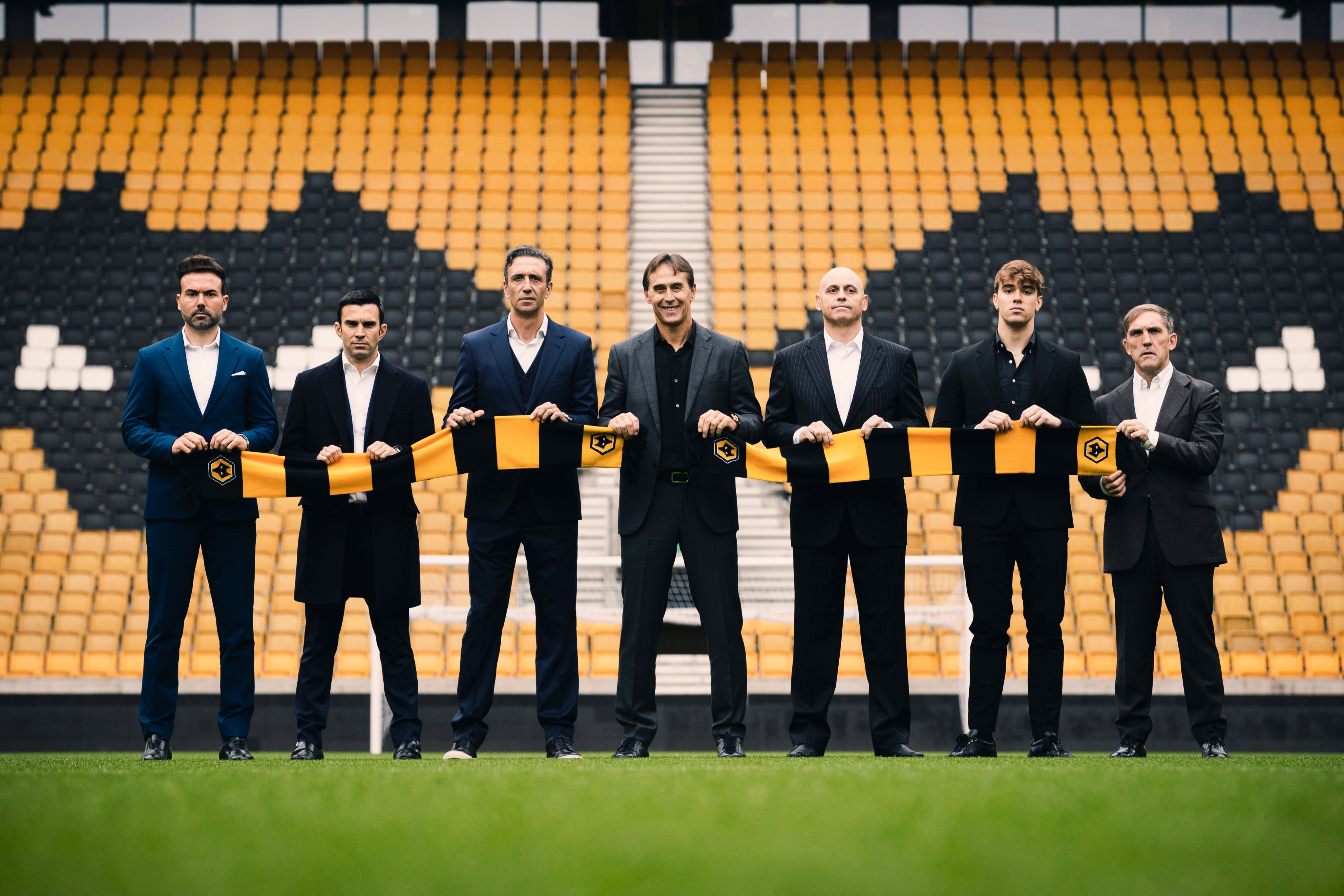 Left to right: Edu Rubio, Oscar Caro, Pablo Sanz, Julen Lopetegui, Juan Peinado, Daniel Lopetegui and Juan Garagarza. Borja De Alba also later joined.